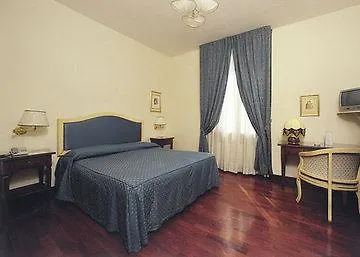 Готель La 3*