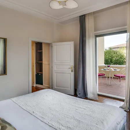 La Hotel Siena