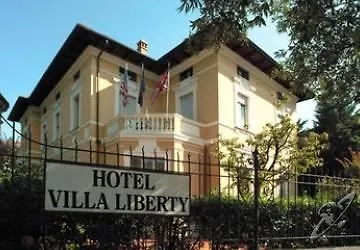 La Hotel Siena