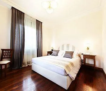 Hotell La 3*